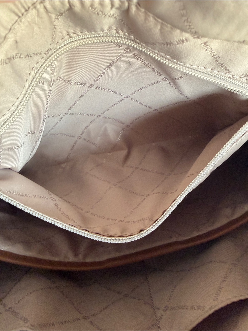 Michael Kors Cream & Brown Signature Satchel - Picture 6 of 8